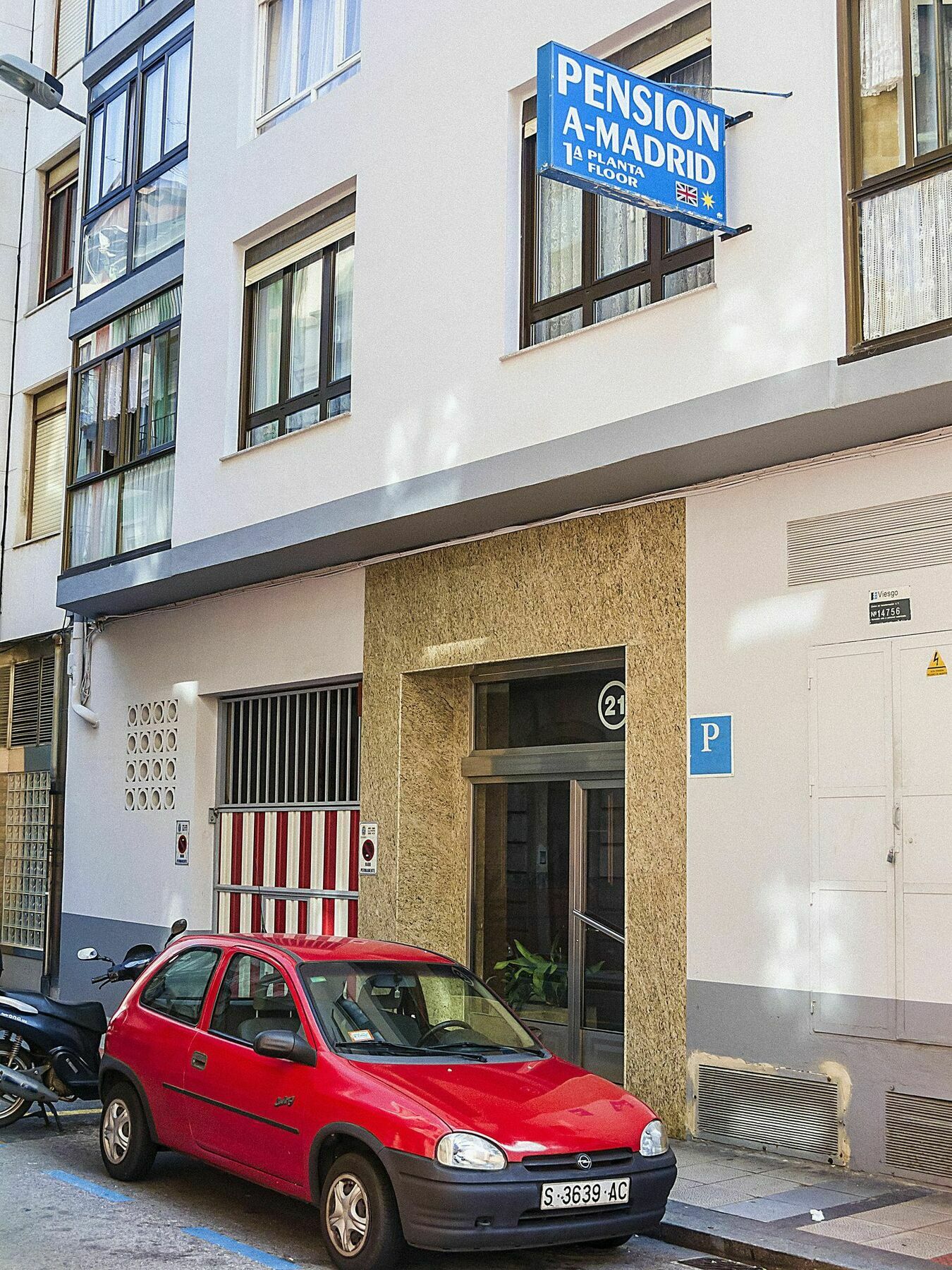 Pension A-Madrid Santander Exteriér fotografie